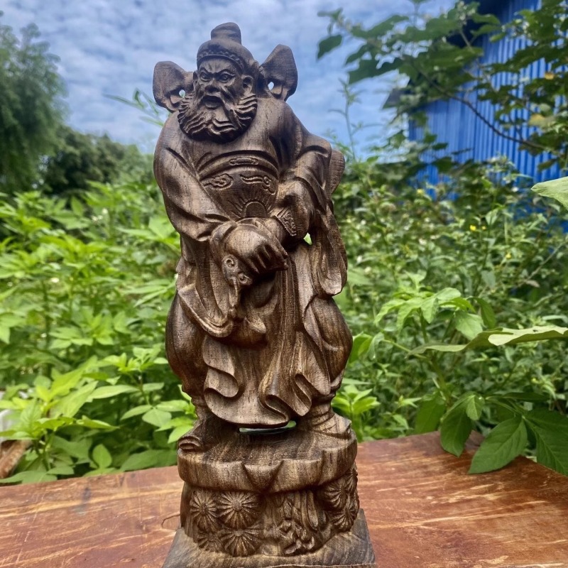 Home Decor Vietnam - รูปปั้น/ฟิกเกอร์จงขุย ไม้แกะสลักมือจากไม้เวียดนาม. ผู้ปราบปีศาจ, ผู้พิทักษ์ตามหลักฮวงจุ้ย. เครื่องประดับสำหรับตกแต่งบ้าน, ออฟฟิศ,