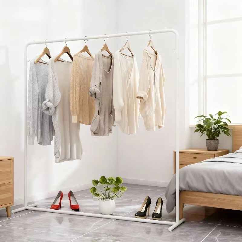 ราวแขวนเสื้อผ้าหรูหราสีทอง ทำจ - Home Decor Retail Stores บทวิจารณ์และราคา